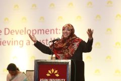 AUW Announces Scholarships for Yemeni Women