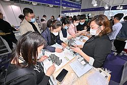 Twin Hong Kong International Jewellery Shows Open Today as a New Round of Trade Fairs since Return to Normalcy